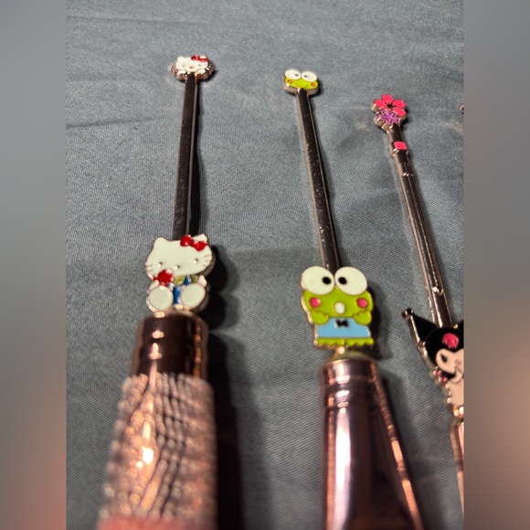 6 pc New Hello Kitty Cosmetic Makeup Brush Set NWT - Picture 8 of 10